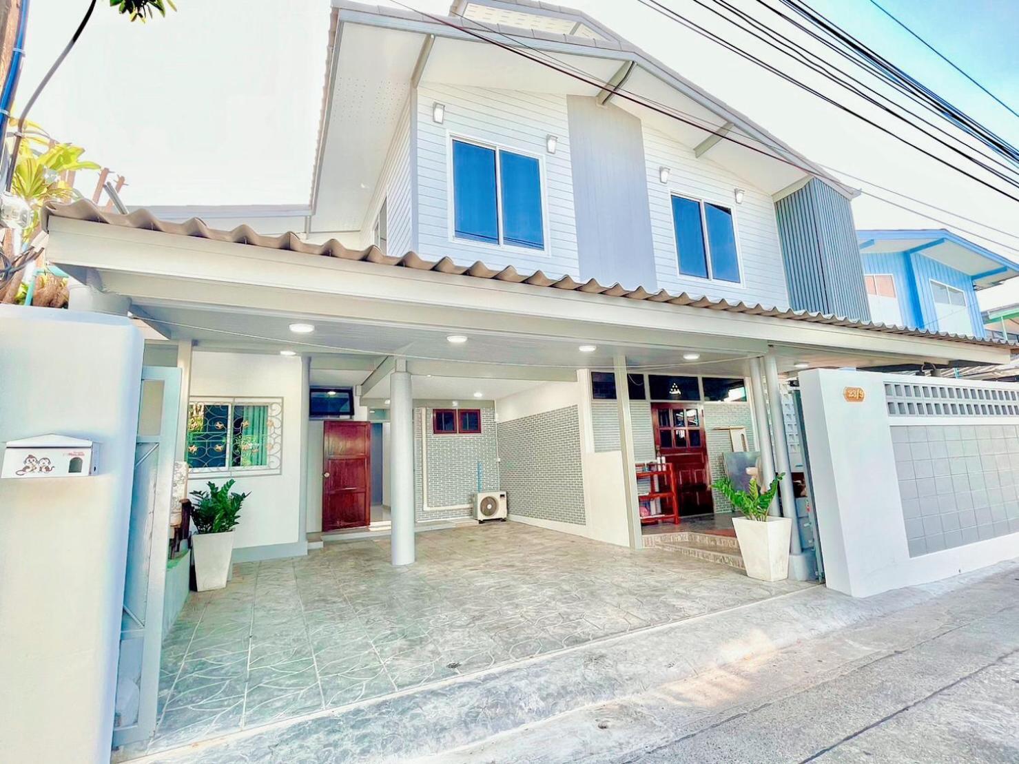 Отель Number9 Bangkoknoi Bkk Экстерьер фото