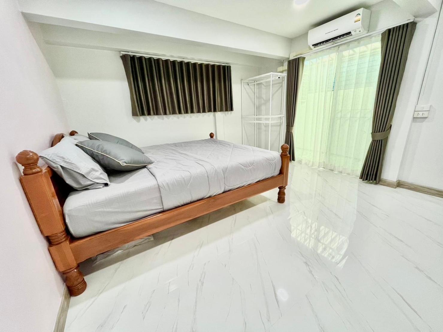 Отель Number9 Bangkoknoi Bkk Экстерьер фото
