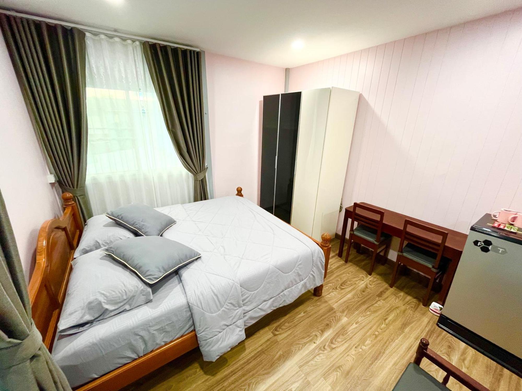 Отель Number9 Bangkoknoi Bkk Экстерьер фото